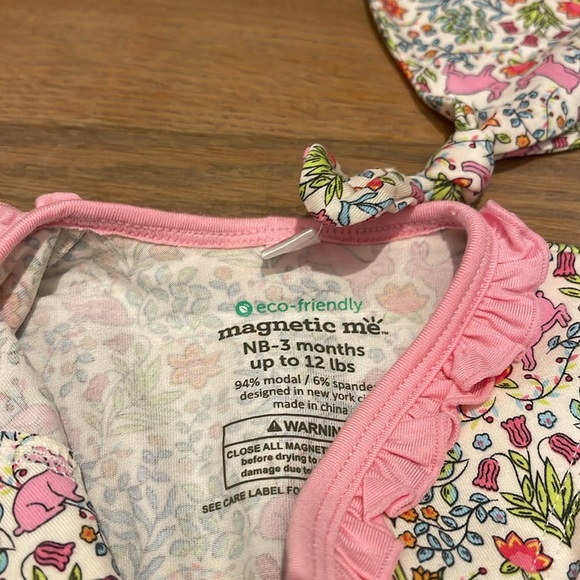 Magnetic Me Hip Hop Modal Gown and Hat Set - Newborn - NWT - Picture 4 of 6